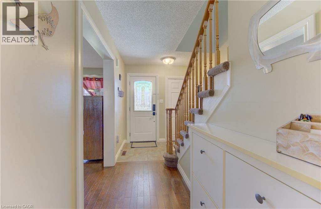 19 Broom Street, Ayr, Ontario  N0B 1E0 - Photo 3 - 40822264