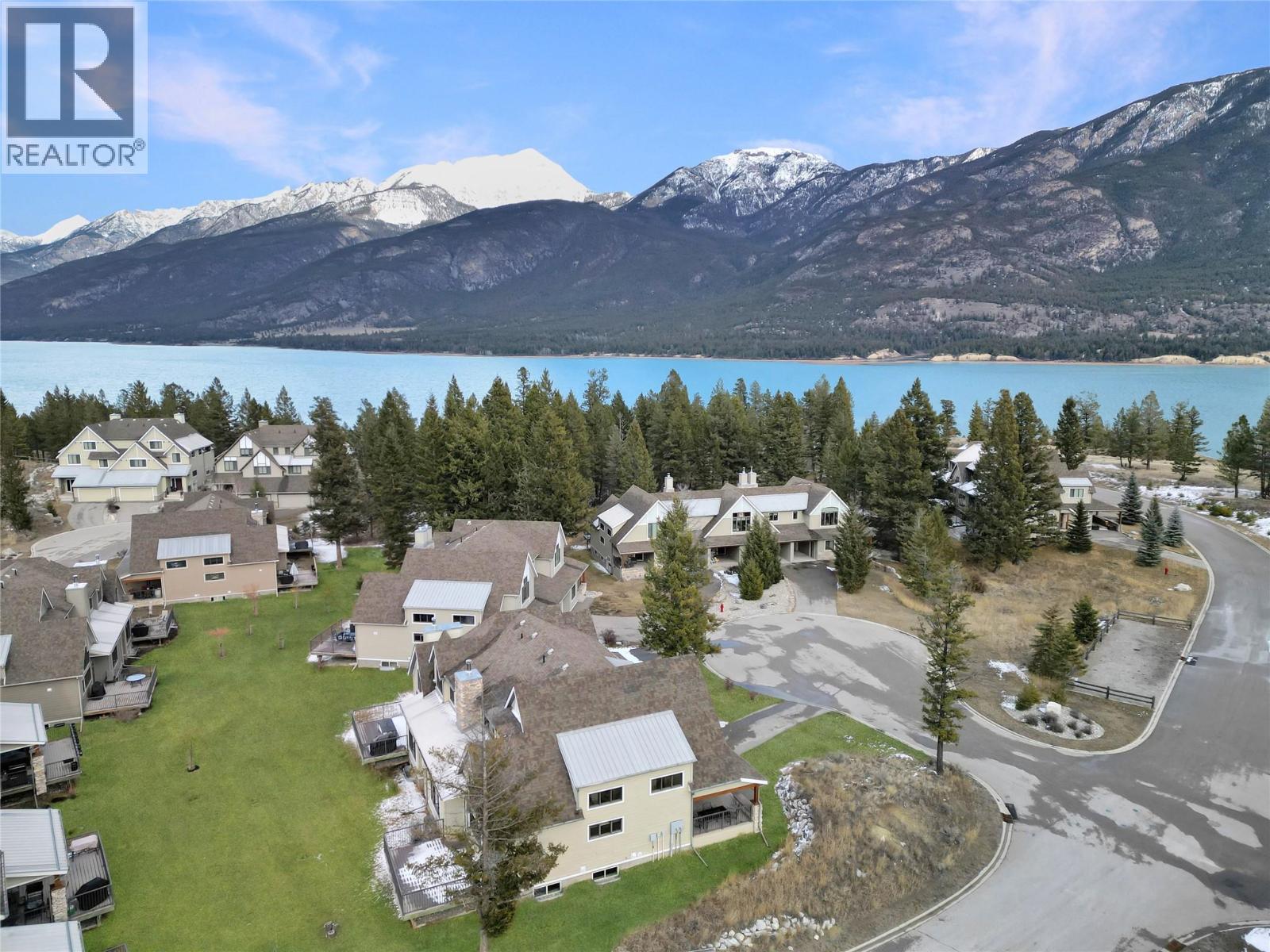 6800 Columbia Lake Road Unit# 21, Fairmont Hot Springs, British Columbia  V0B 1L2 - Photo 2 - 10379288