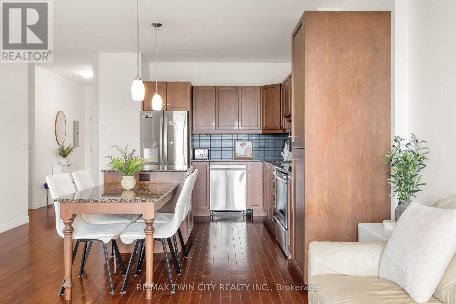 405 - 223 Erb Street W, Waterloo, Ontario  N2L 0B3 - Photo 18 - X13147752