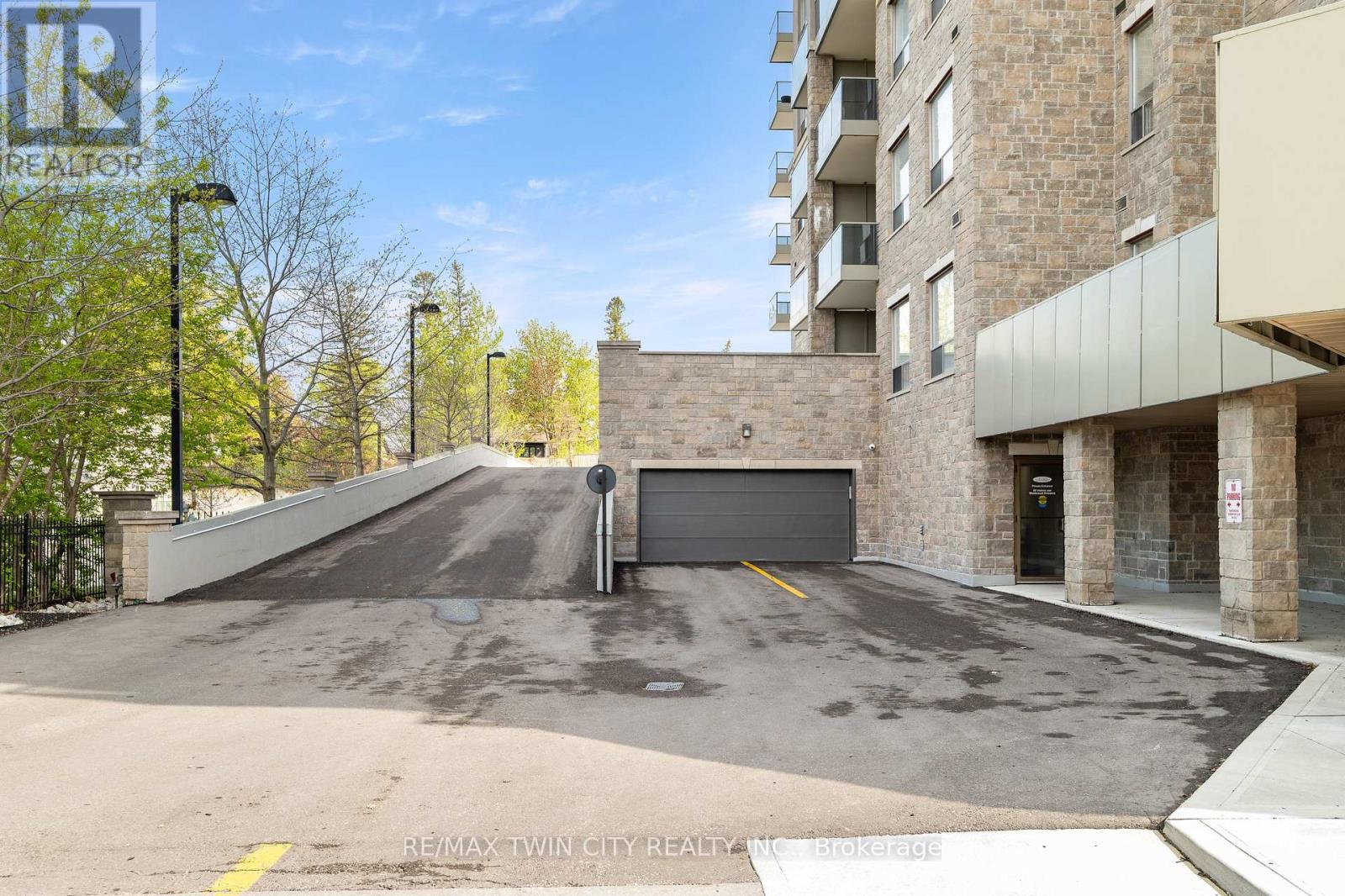 405 - 223 Erb Street W, Waterloo, Ontario  N2L 0B3 - Photo 46 - X13147752
