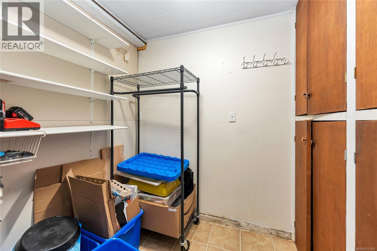 955 Sluggett Rd, Central Saanich, British Columbia  V8M 1E4 - Photo 43 - 1037441
