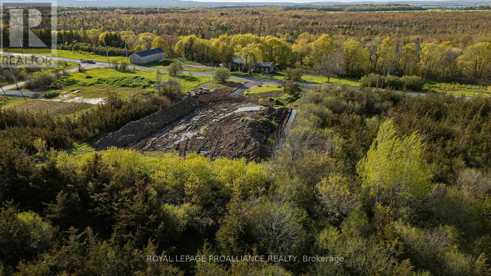 2461 Victoria Road, Prince Edward County, Ontario  K0K 1L0 - Photo 19 - X12983032