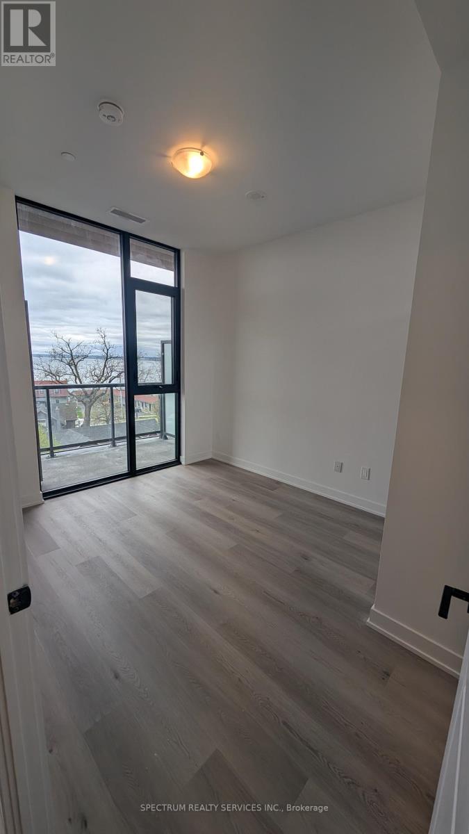 407 - 2075 Lakeshore Road, Burlington, Ontario  L7R 1E2 - Photo 9 - W13145928