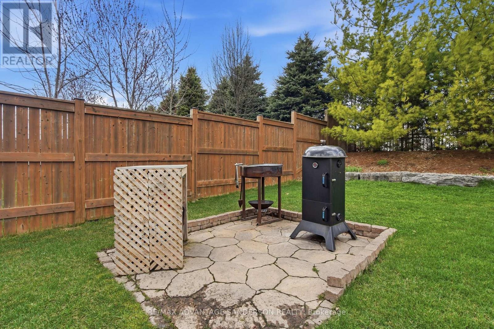 23 Mayapple Crescent, Middlesex Centre, Ontario  N0M 2A0 - Photo 14 - X12997282