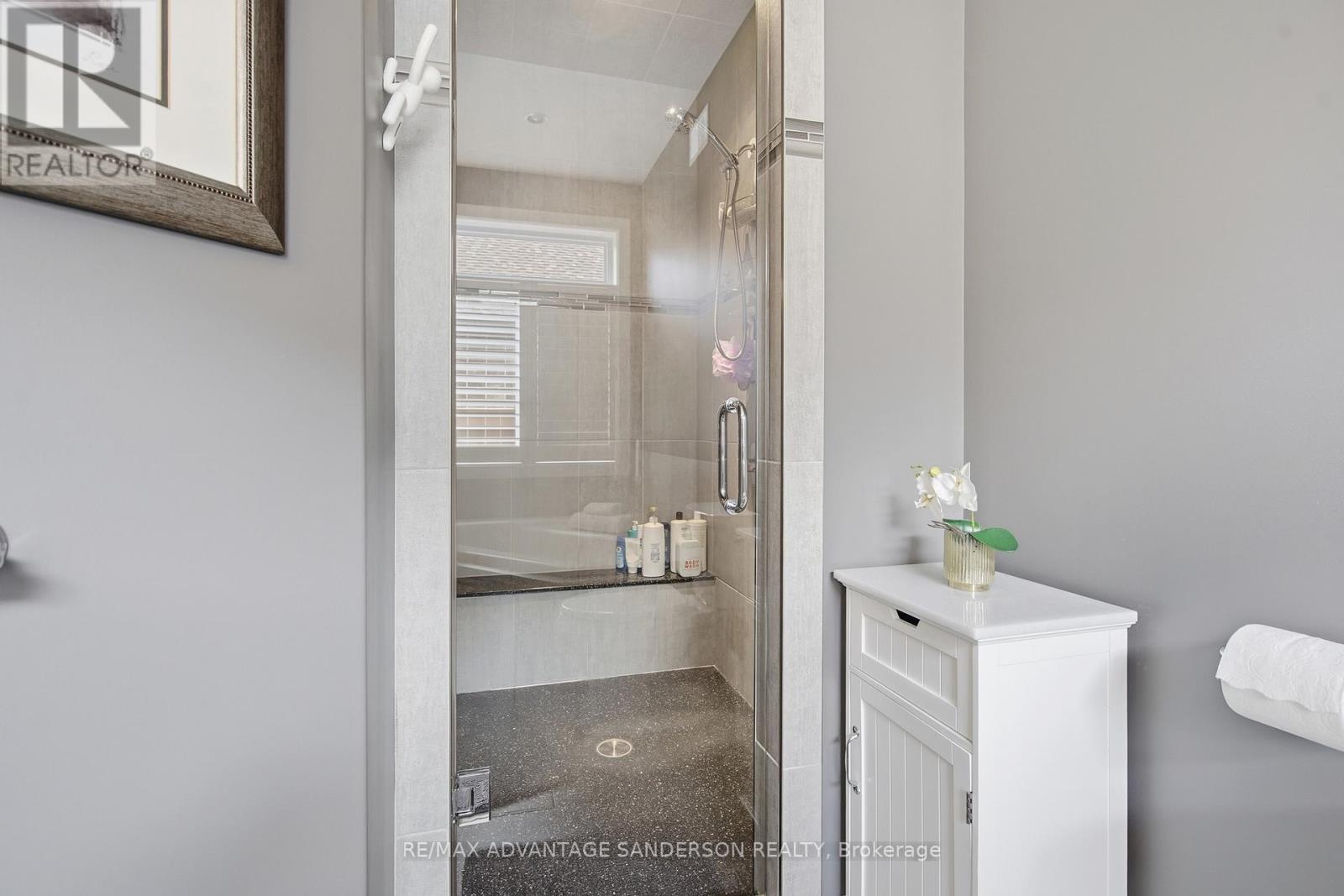 23 Mayapple Crescent, Middlesex Centre, Ontario  N0M 2A0 - Photo 32 - X12997282