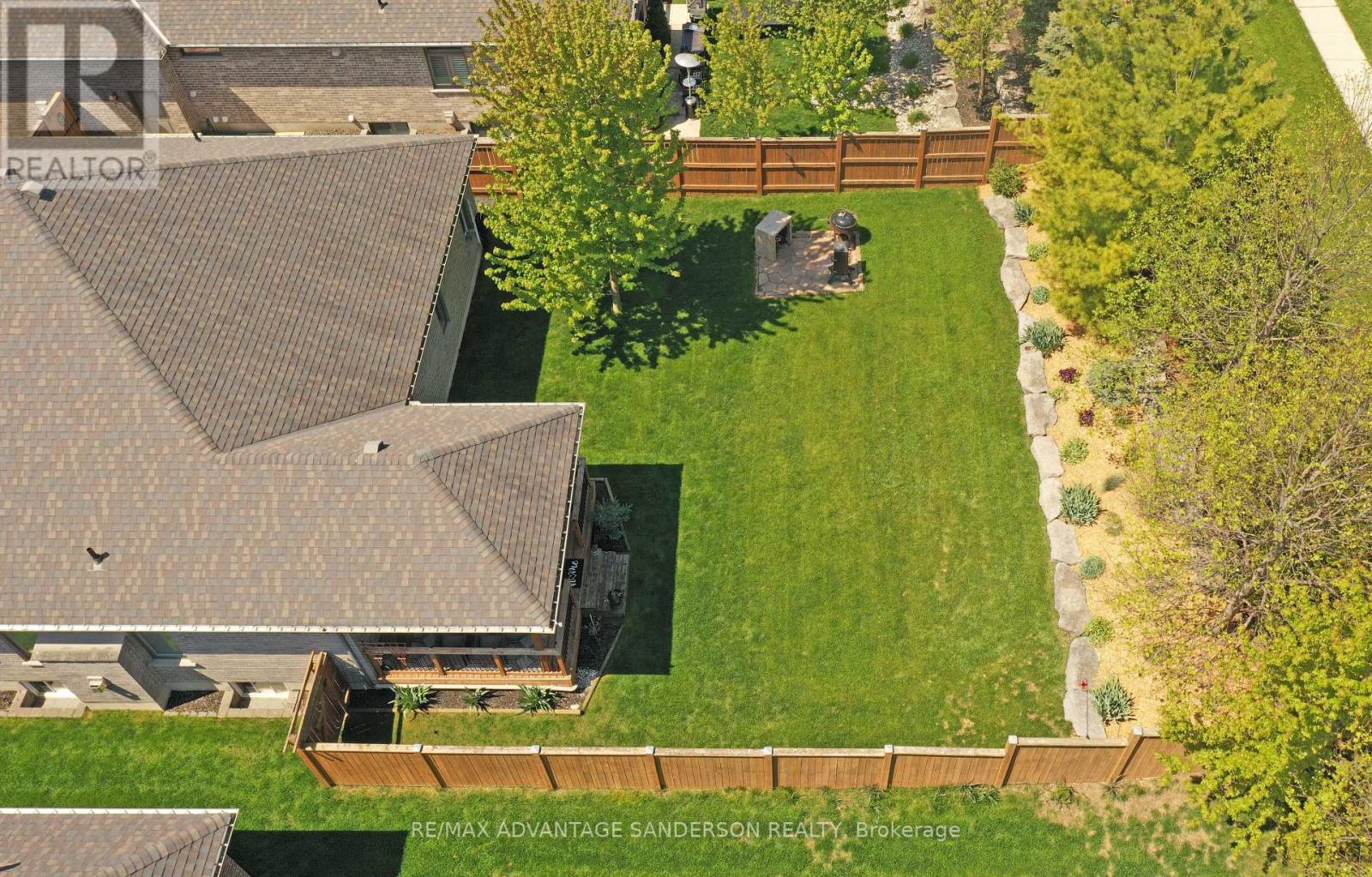 23 Mayapple Crescent, Middlesex Centre, Ontario  N0M 2A0 - Photo 5 - X12997282