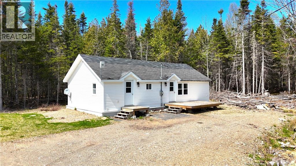 39 Harkness Road, Chamcook, New Brunswick  E5B 3E7 - Photo 2 - NB139598