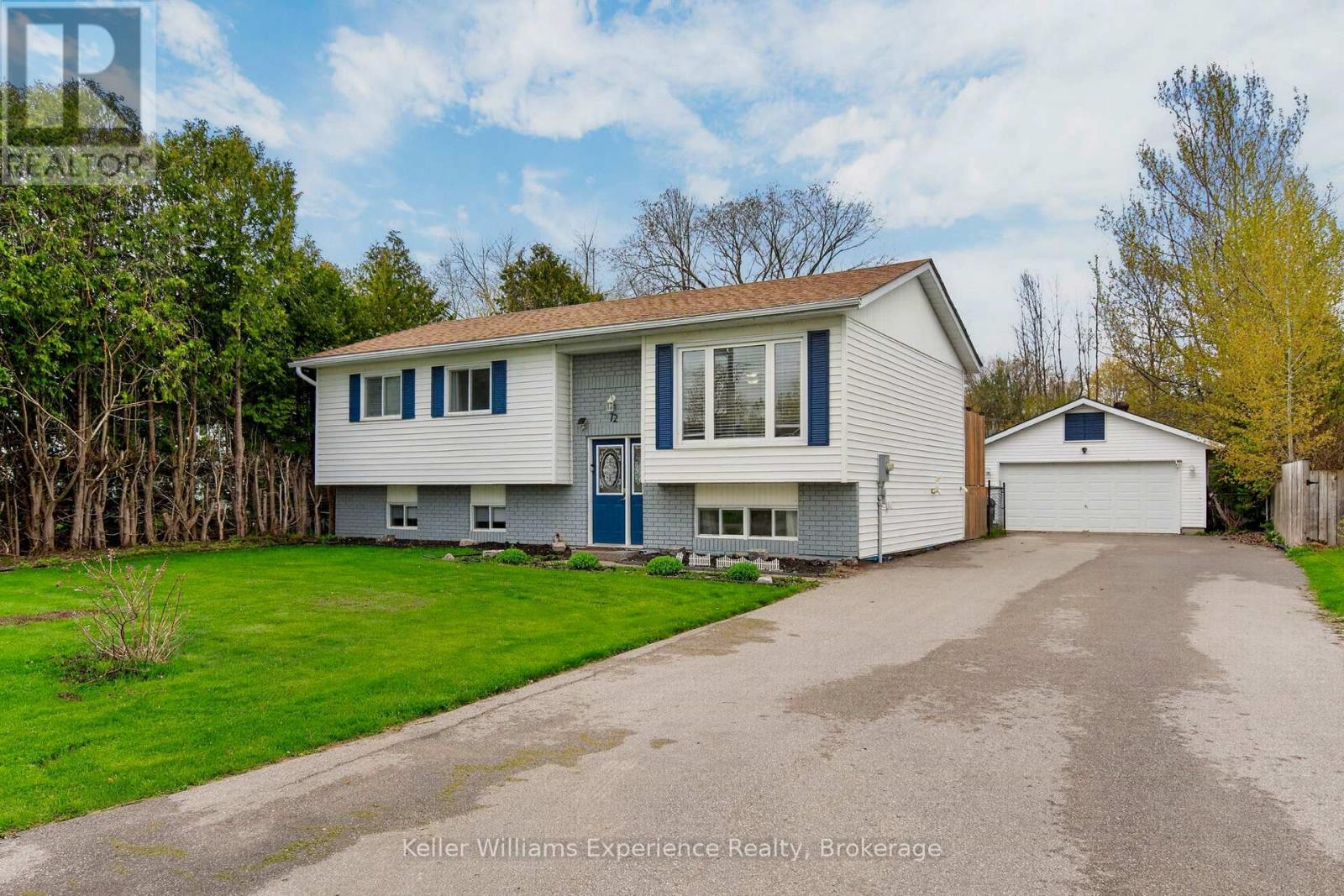 72 Bay Street, Tay (Victoria Harbour), Ontario  L0K 2A0 - Photo 1 - S13148320