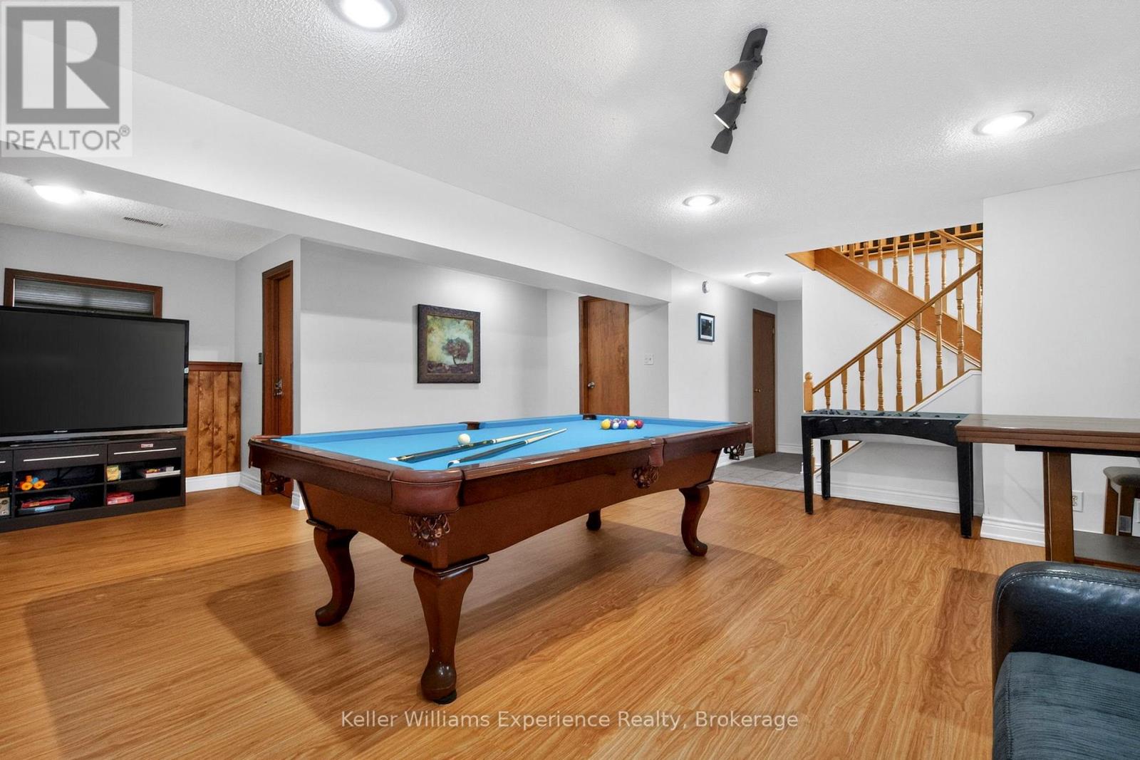 72 Bay Street, Tay (Victoria Harbour), Ontario  L0K 2A0 - Photo 17 - S13148320