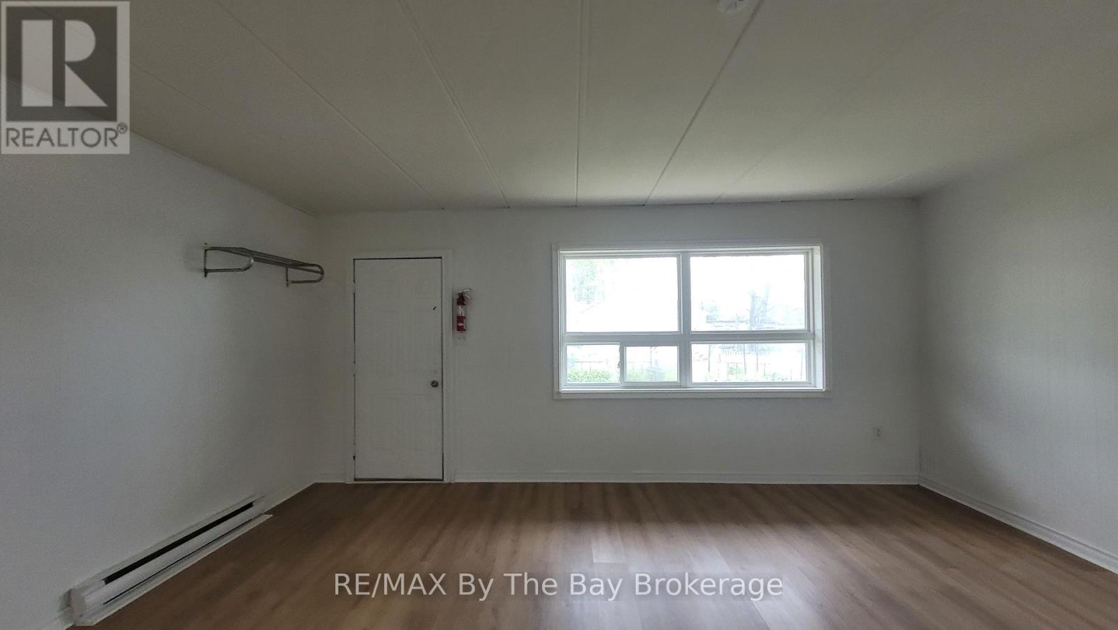 A06 - 280 River Road E, Wasaga Beach, Ontario  L9Z 2L7 - Photo 15 - S13148454