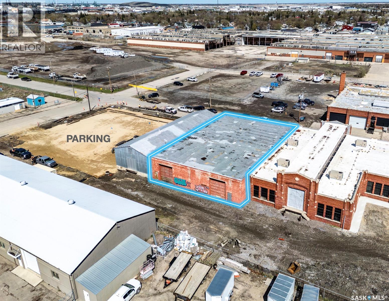 3 1300 8th Avenue, Regina, Saskatchewan  S4R 1E2 - Photo 3 - SK028183