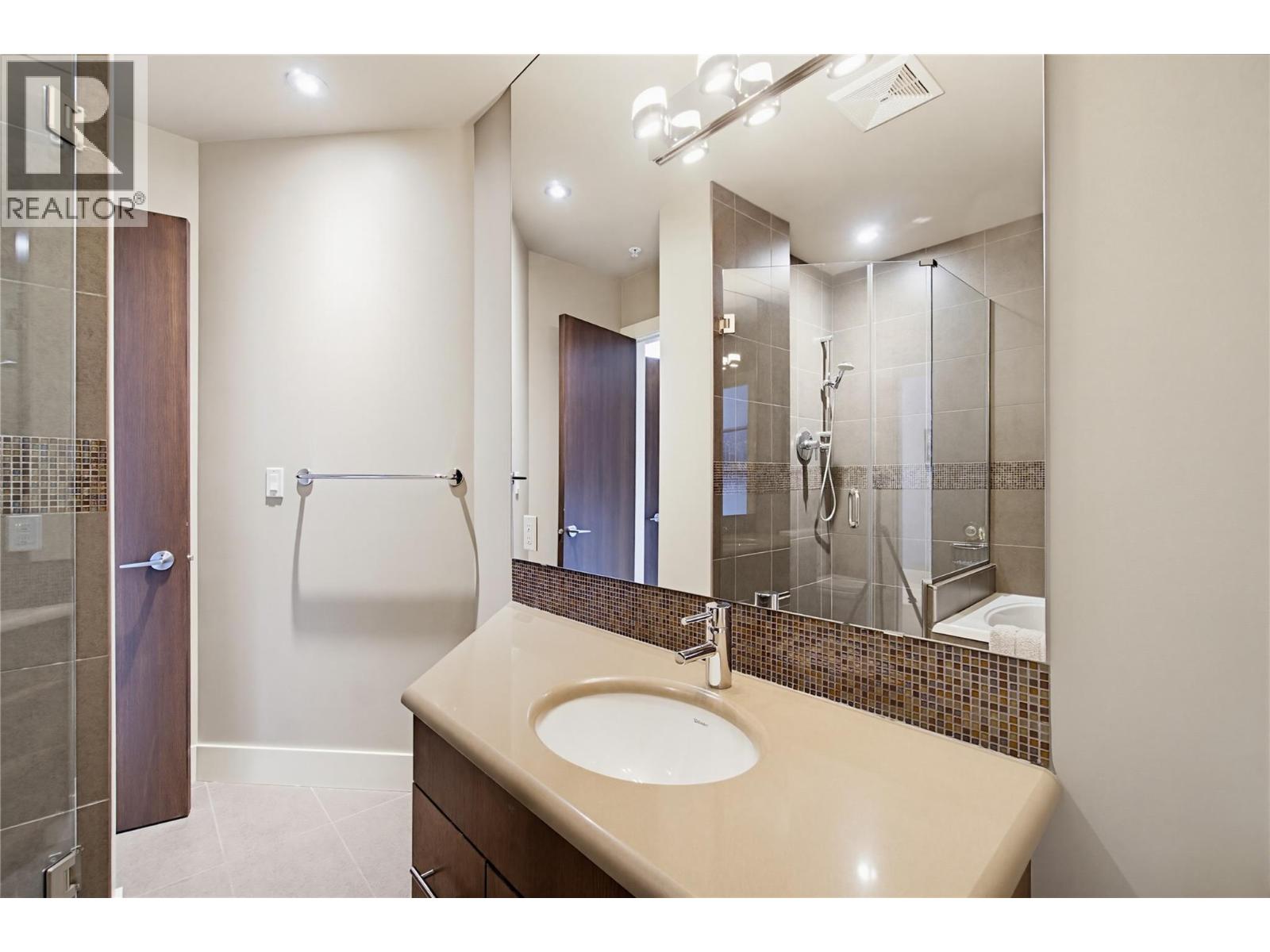 326 Mara Lake Lane Unit# 404, Sicamous, British Columbia  V0E 2V1 - Photo 29 - 10387473