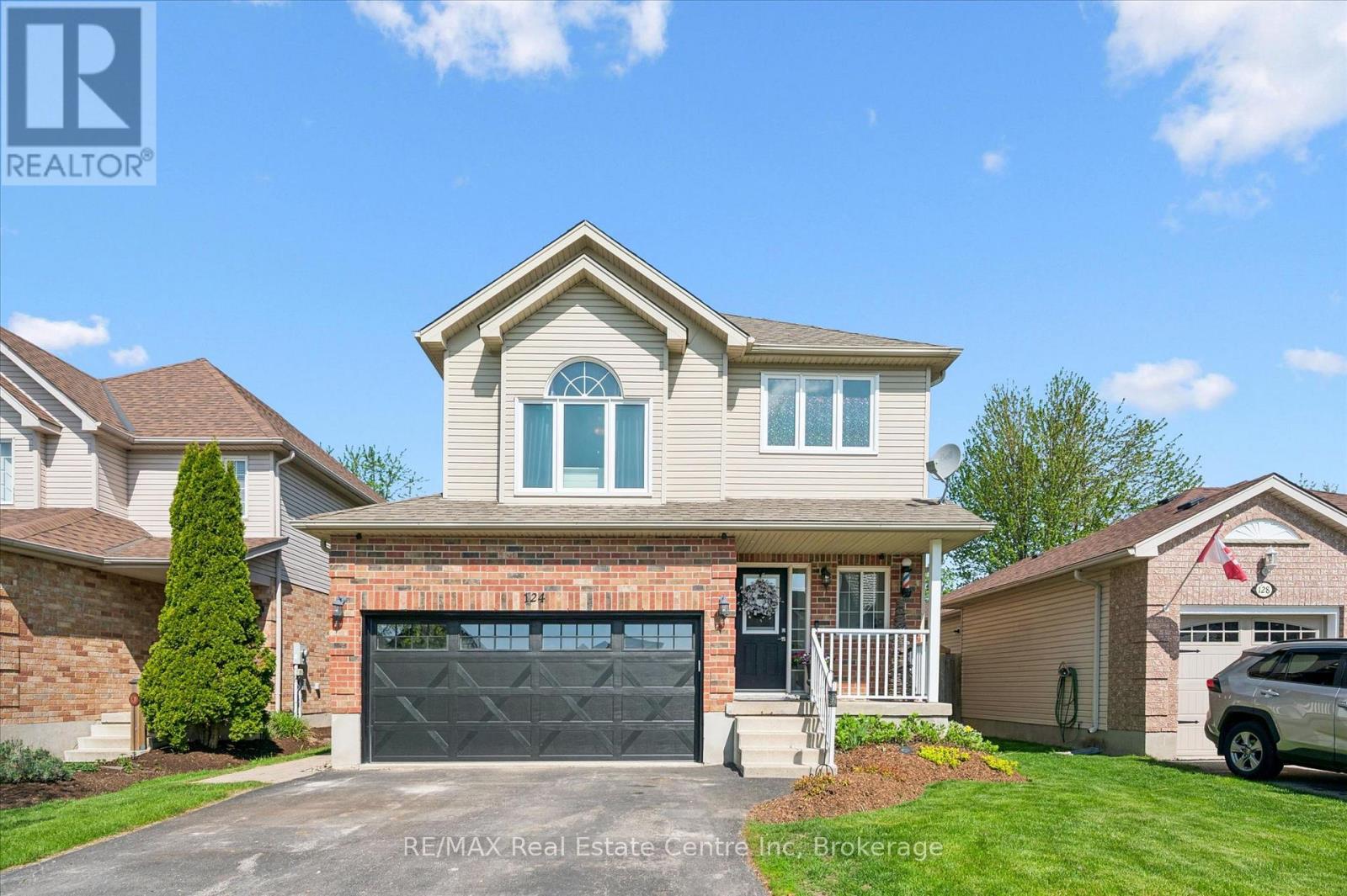 124 Gibbons Drive, Centre Wellington, Ontario  N1M 3W2 - Photo 2 - X13148334