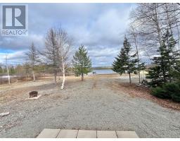 4 Joes Lake ( West ) Road