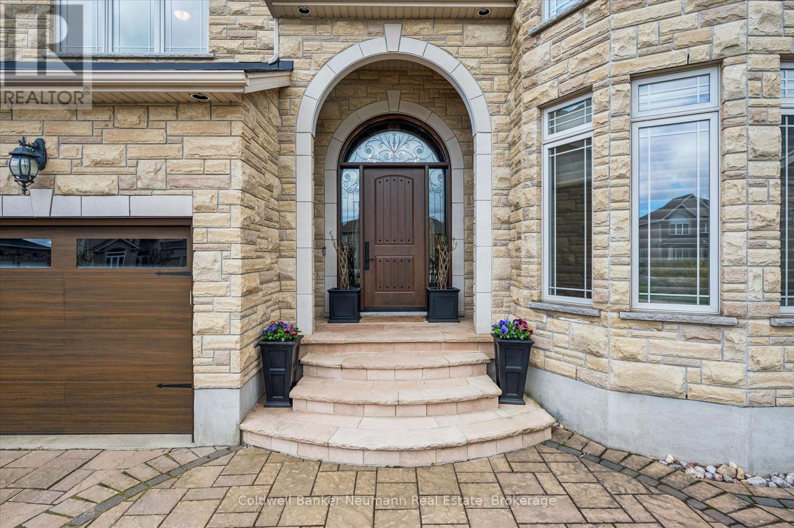 51 Cox Court, Guelph (Kortright East), Ontario  N1G 0A5 - Photo 2 - X13148472
