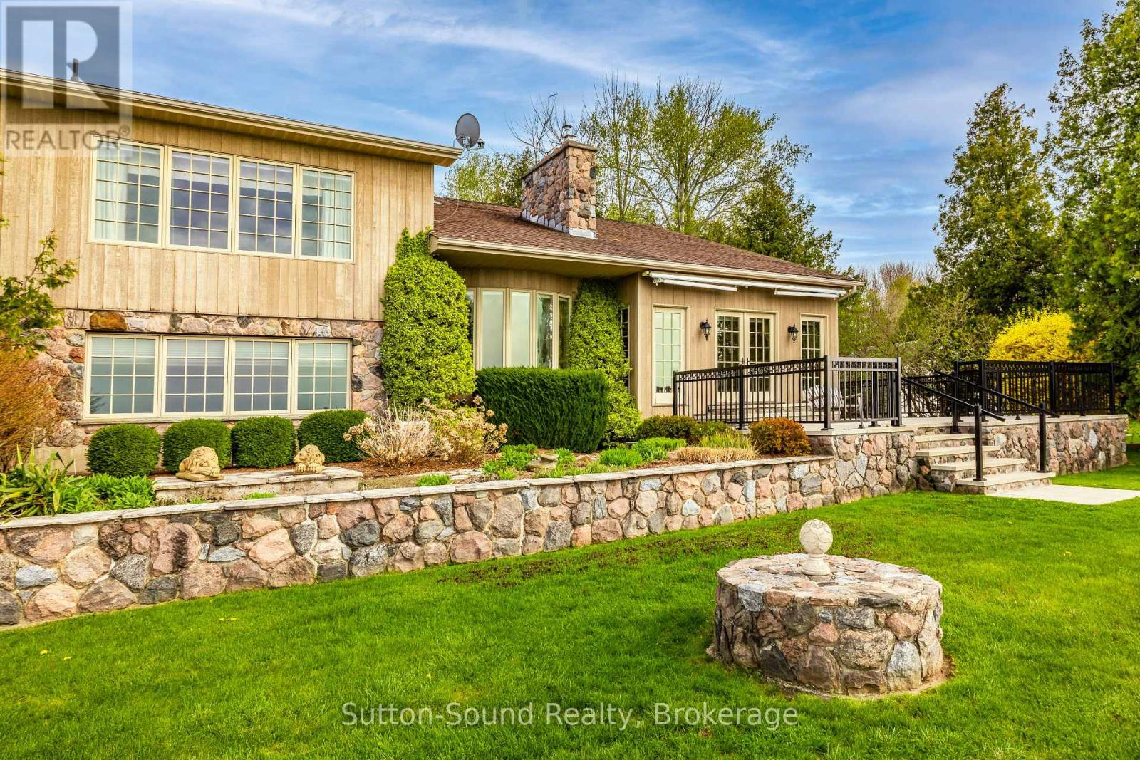 148 Rainbow Beach Road, Meaford, Ontario N0H 1B0 - Photo 1 - X13148542