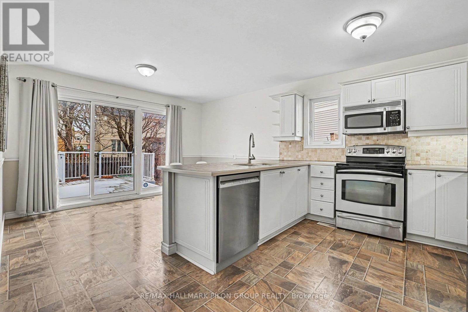 56 Townsend Drive, Ottawa, Ontario  K2J 2V4 - Photo 5 - X13148208