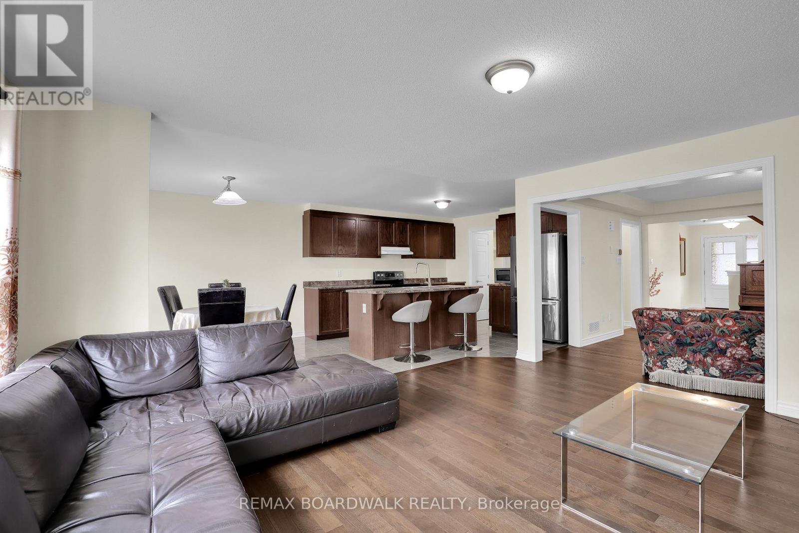 340 Sweetclover Way, Ottawa, Ontario K4A 1E6 - Photo 4 - X13148506