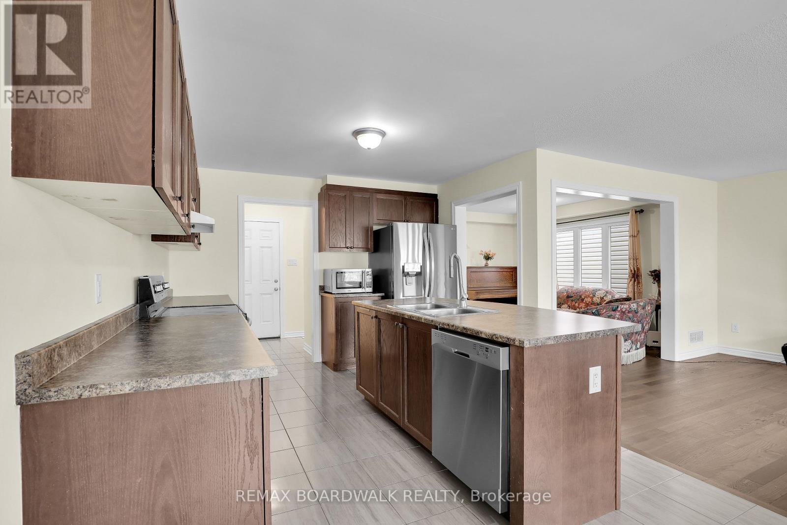 340 Sweetclover Way, Ottawa, Ontario K4A 1E6 - Photo 5 - X13148506