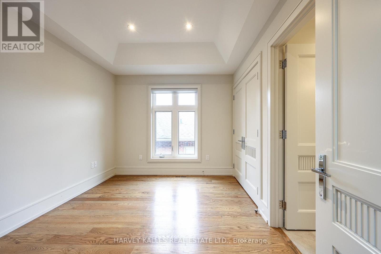 261 Brooke Avenue, Toronto, Ontario  M5M 2L1 - Photo 31 - C13148106