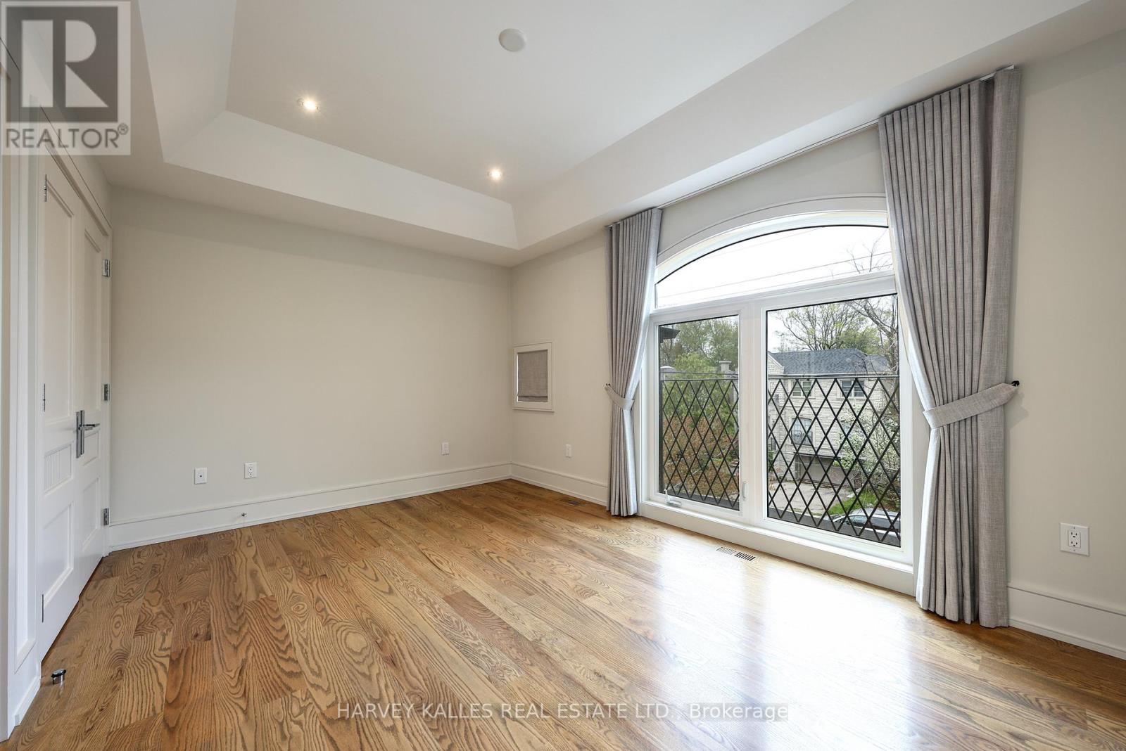 261 Brooke Avenue, Toronto, Ontario  M5M 2L1 - Photo 34 - C13148106