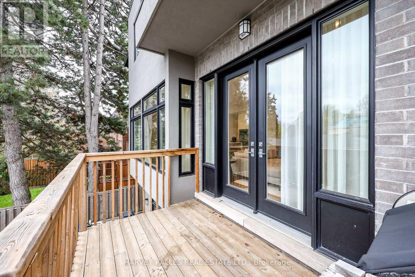 261 Brooke Avenue, Toronto, Ontario  M5M 2L1 - Photo 47 - C13148106