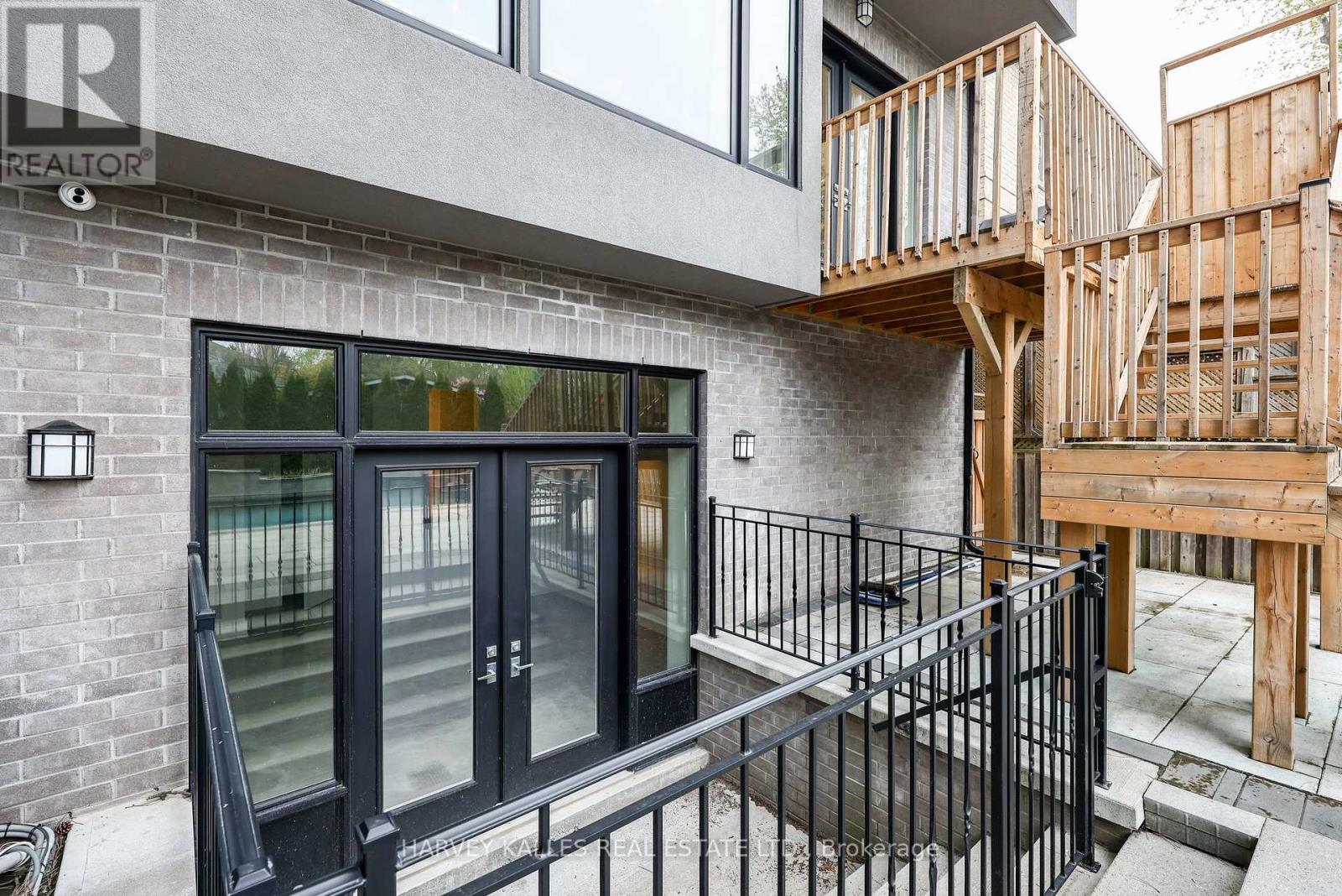261 Brooke Avenue, Toronto, Ontario  M5M 2L1 - Photo 48 - C13148106