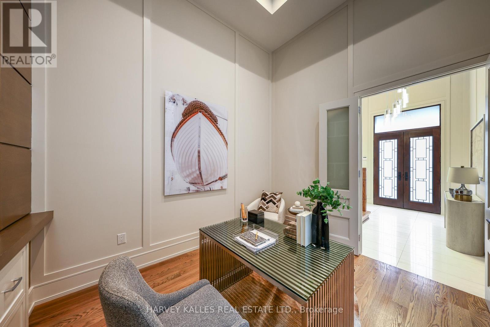 261 Brooke Avenue, Toronto, Ontario  M5M 2L1 - Photo 5 - C13148106