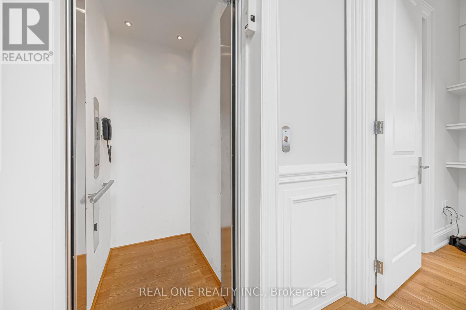 241 Florence Avenue, Toronto, Ontario  M2N 1G7 - Photo 35 - C13148256