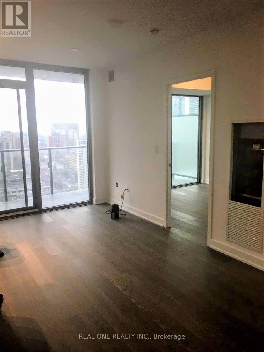 1913 - 11 Wellesley Street W, Toronto, Ontario  M4Y 0G4 - Photo 3 - C13148284