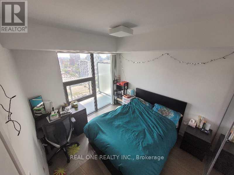 1913 - 11 Wellesley Street W, Toronto, Ontario  M4Y 0G4 - Photo 7 - C13148284