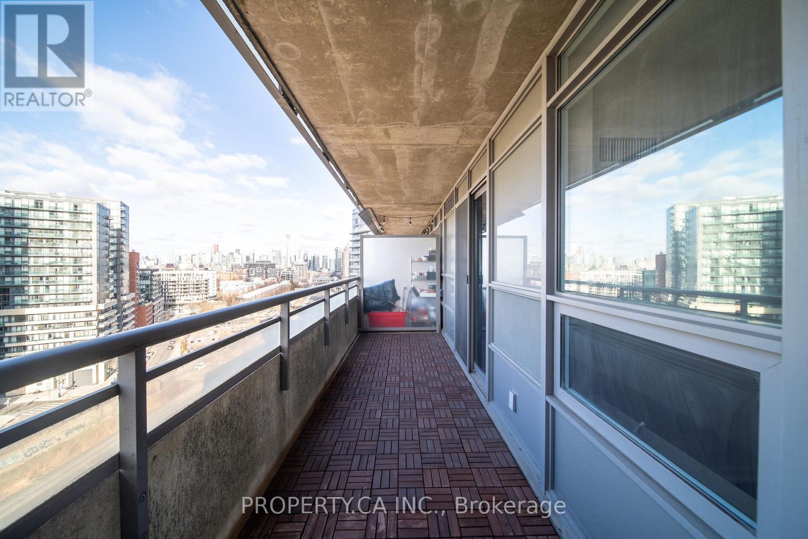 1320 - 38 Joe Shuster Way, Toronto, Ontario  M6K 0A5 - Photo 13 - C13148322