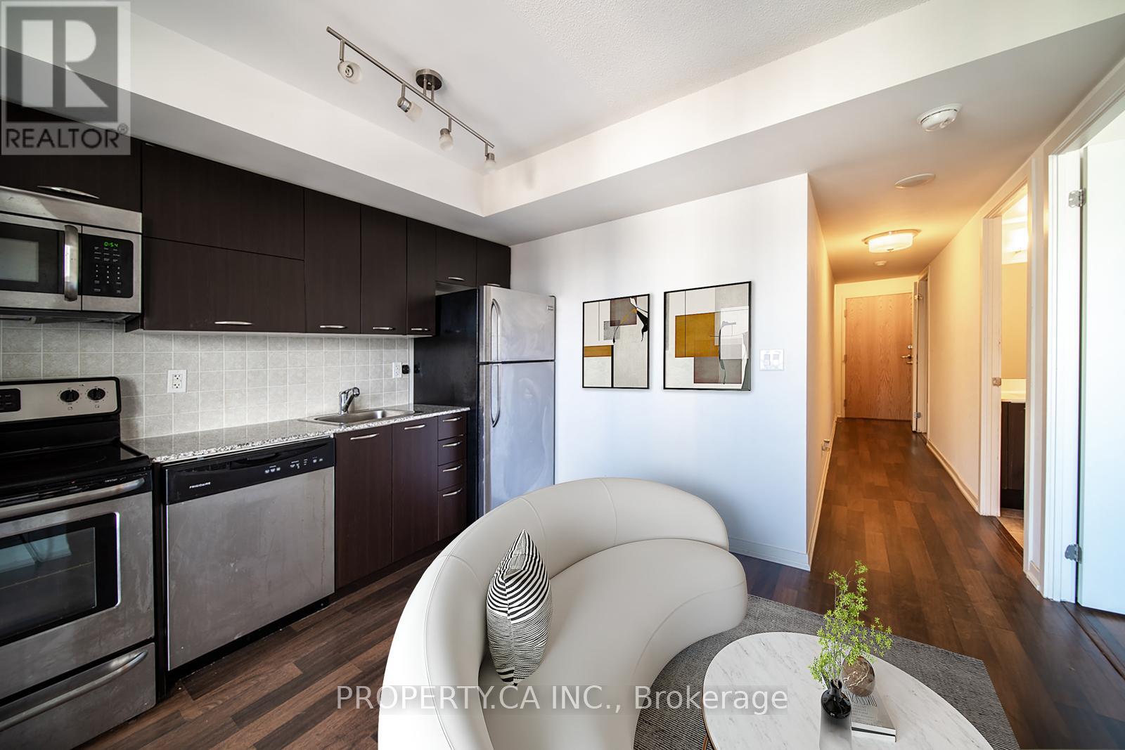 1320 - 38 Joe Shuster Way, Toronto, Ontario  M6K 0A5 - Photo 2 - C13148322