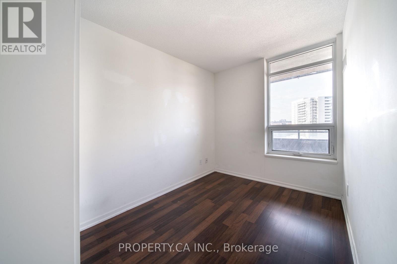 1320 - 38 Joe Shuster Way, Toronto, Ontario  M6K 0A5 - Photo 8 - C13148322