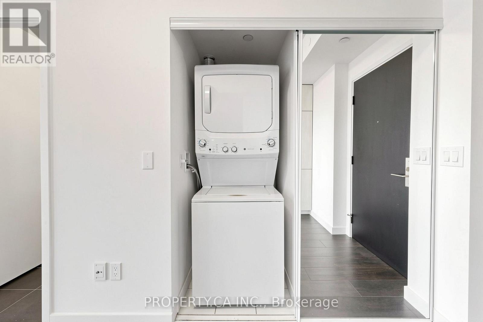 3110 - 8 Eglinton Avenue E, Toronto, Ontario  M4P 0C1 - Photo 11 - C13148418