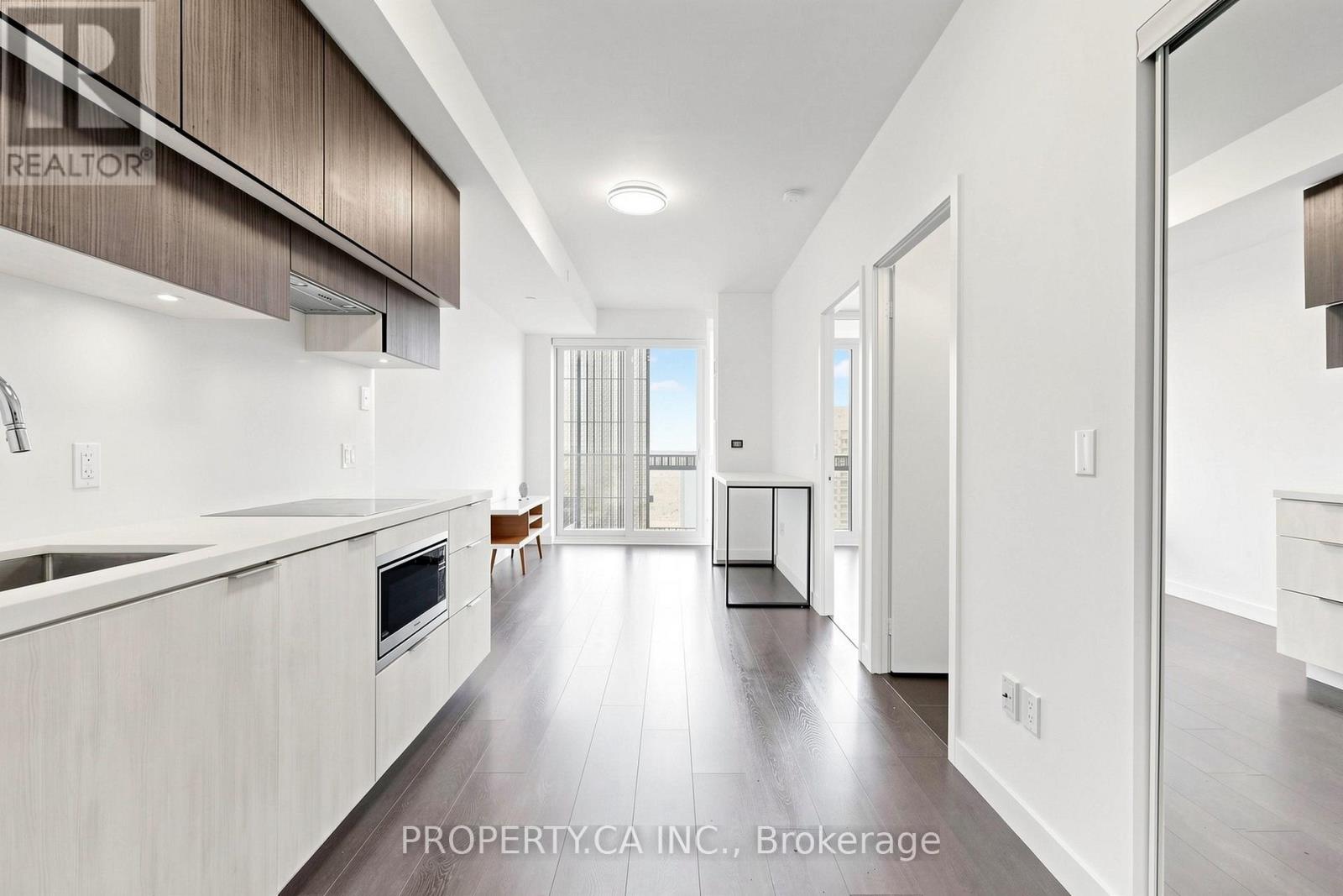 3110 - 8 Eglinton Avenue E, Toronto, Ontario  M4P 0C1 - Photo 2 - C13148418
