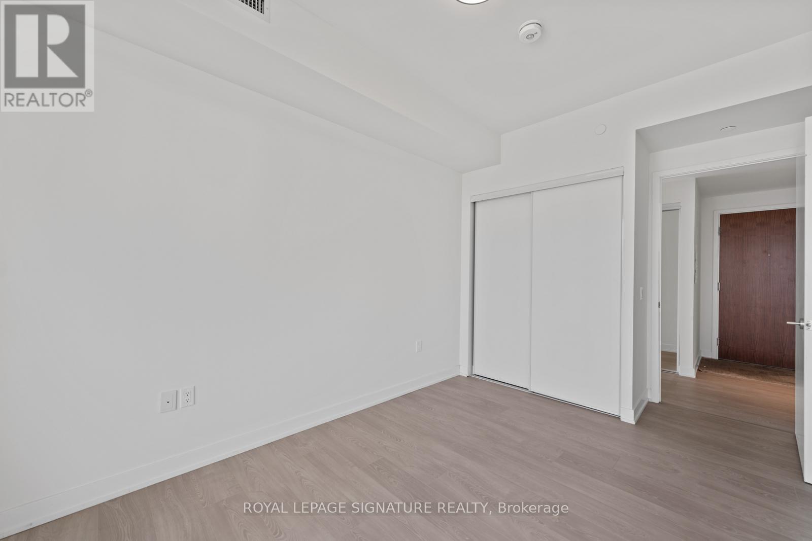 3305 - 15 Queens Quay E, Toronto, Ontario  M5E 0C5 - Photo 14 - C13148552