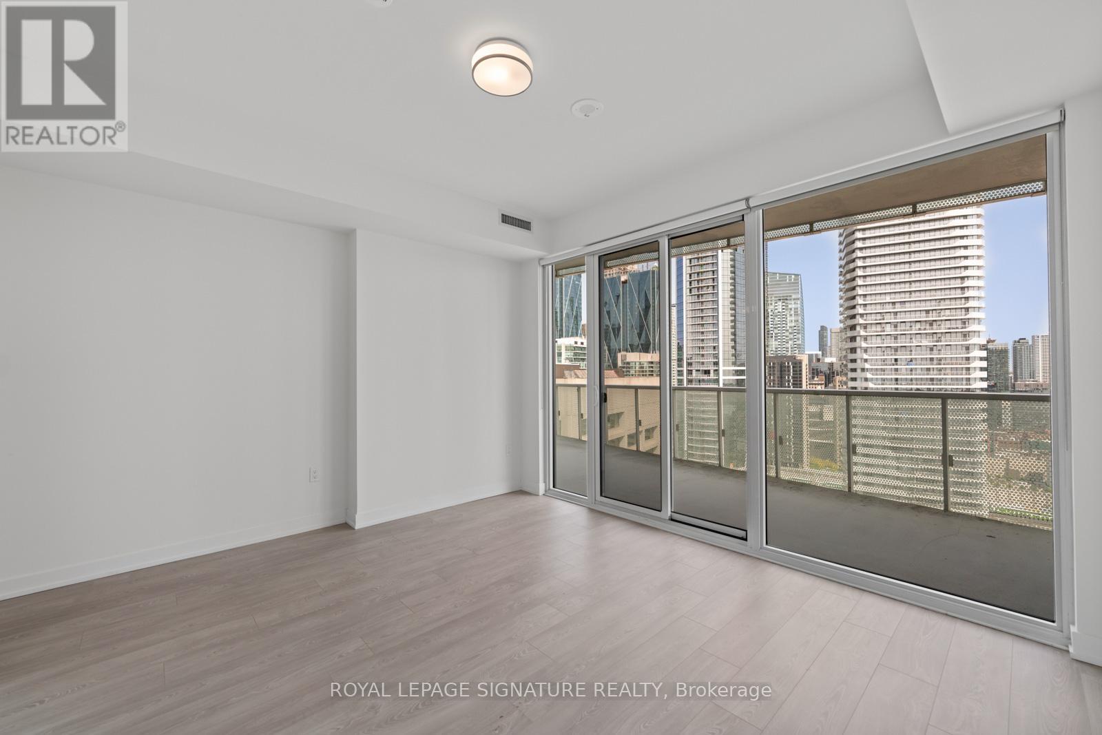 3305 - 15 Queens Quay E, Toronto, Ontario  M5E 0C5 - Photo 41 - C13148552