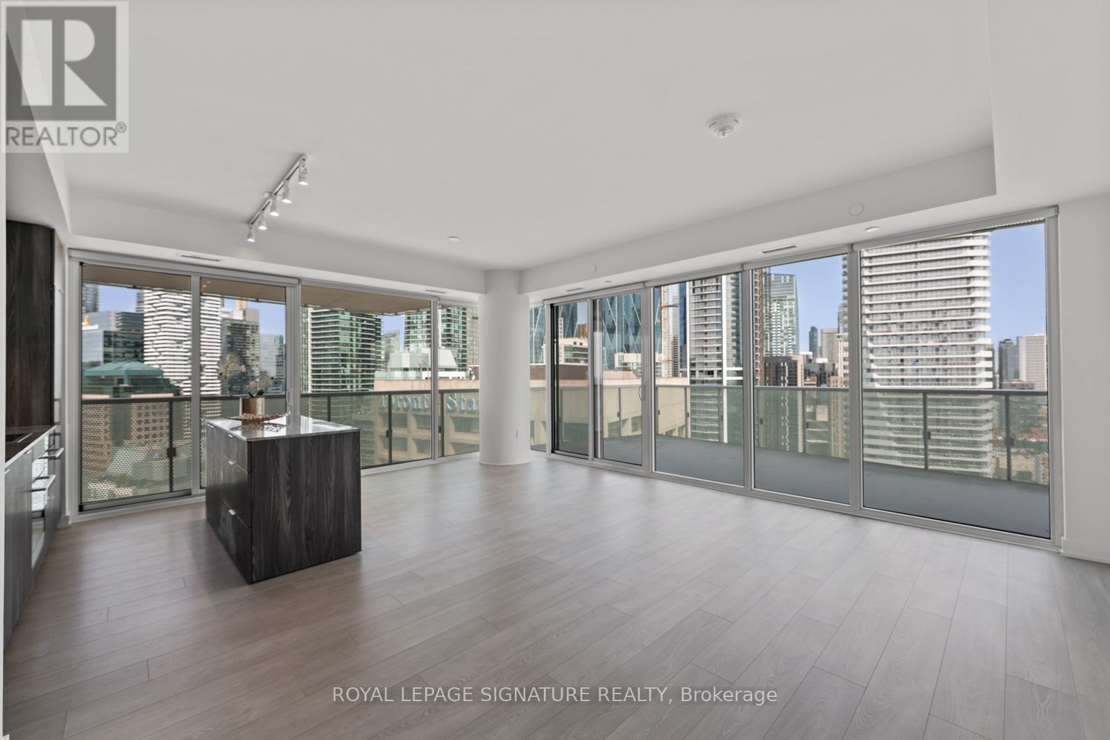 3305 - 15 Queens Quay E, Toronto, Ontario  M5E 0C5 - Photo 45 - C13148552