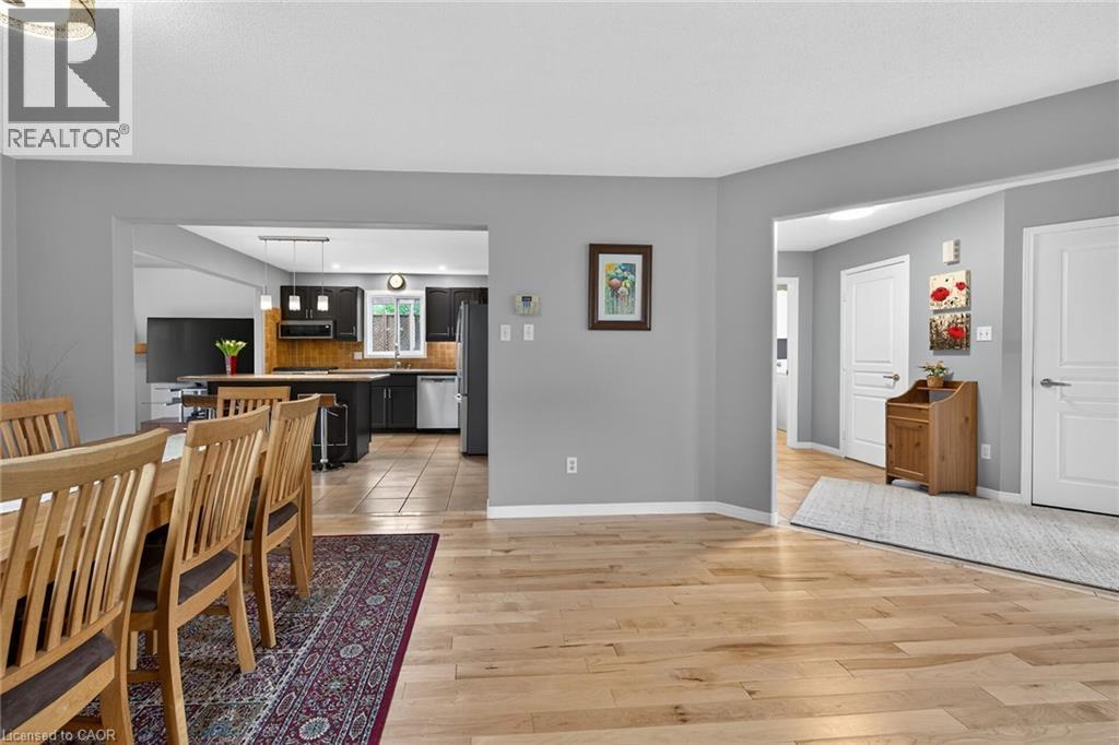 35 Cove Crescent, Stoney Creek, Ontario  L8E 5A3 - Photo 13 - 40831554