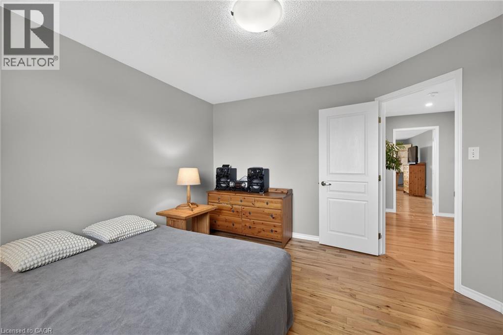 35 Cove Crescent, Stoney Creek, Ontario  L8E 5A3 - Photo 36 - 40831554