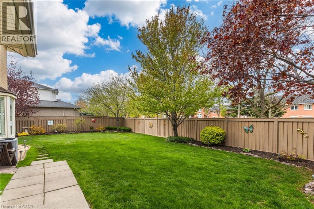 4119 Foxwood Drive, Burlington, Ontario  L7M 4L3 - Photo 34 - 40830913