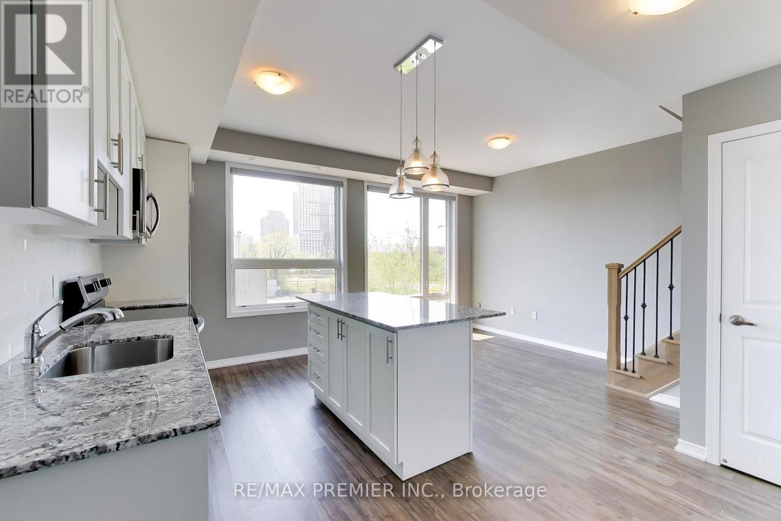 141 - 34 Fieldway Road, Toronto, Ontario  M8Z 3L2 - Photo 14 - W12906424