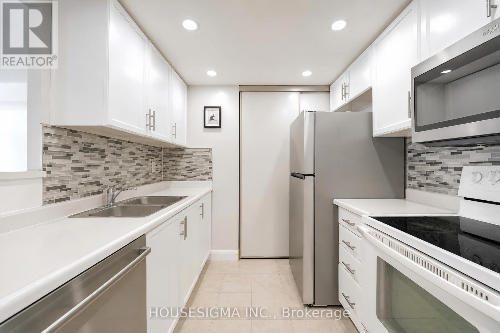 1602 - 5 Greystone Walk Drive, Toronto, Ontario M1K 5J5 - Photo 22 - E13148146