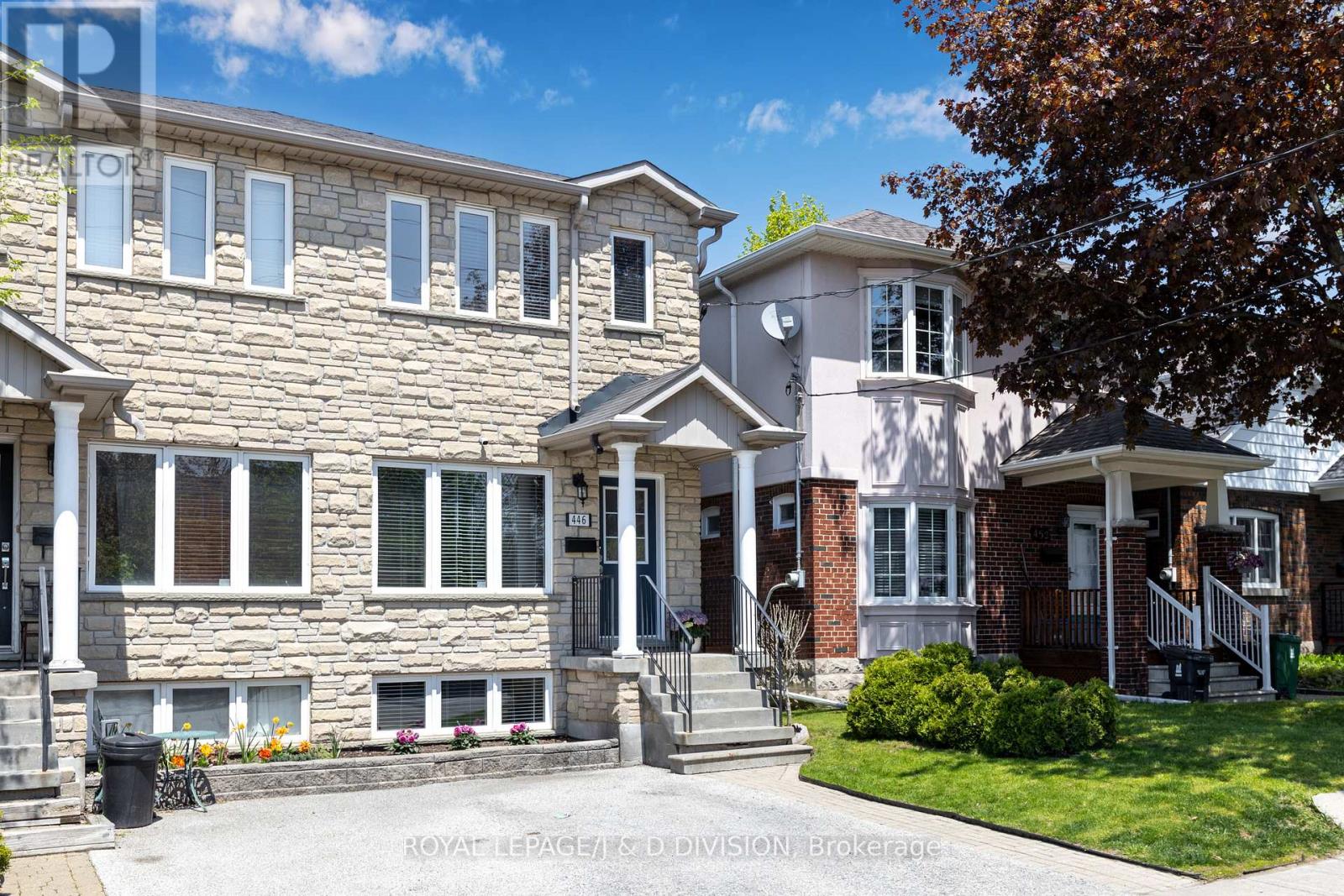 446 Sammon Avenue, Toronto, Ontario M4J 2B2 - Photo 2 - E13148214