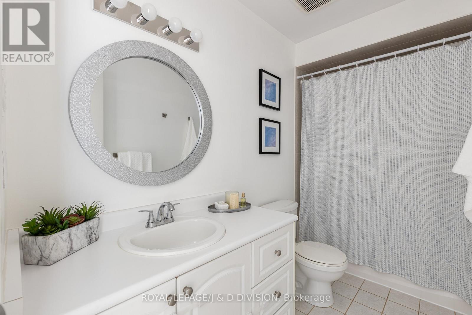 446 Sammon Avenue, Toronto, Ontario M4J 2B2 - Photo 30 - E13148214