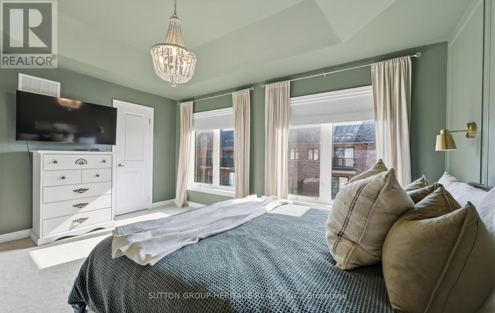 105 Dorian Drive, Whitby, Ontario  L1P 0C8 - Photo 22 - E13148228