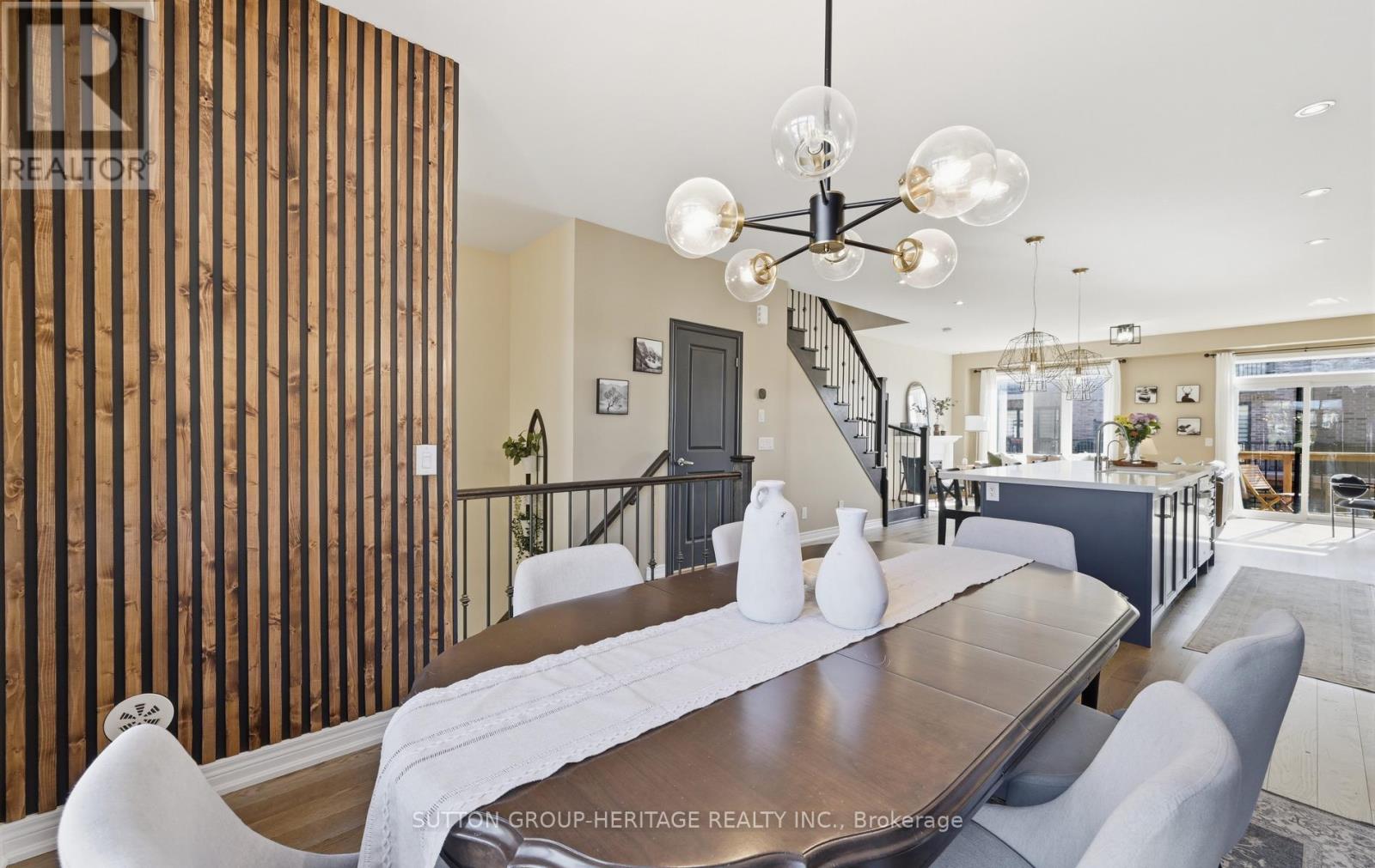 105 Dorian Drive, Whitby, Ontario  L1P 0C8 - Photo 6 - E13148228