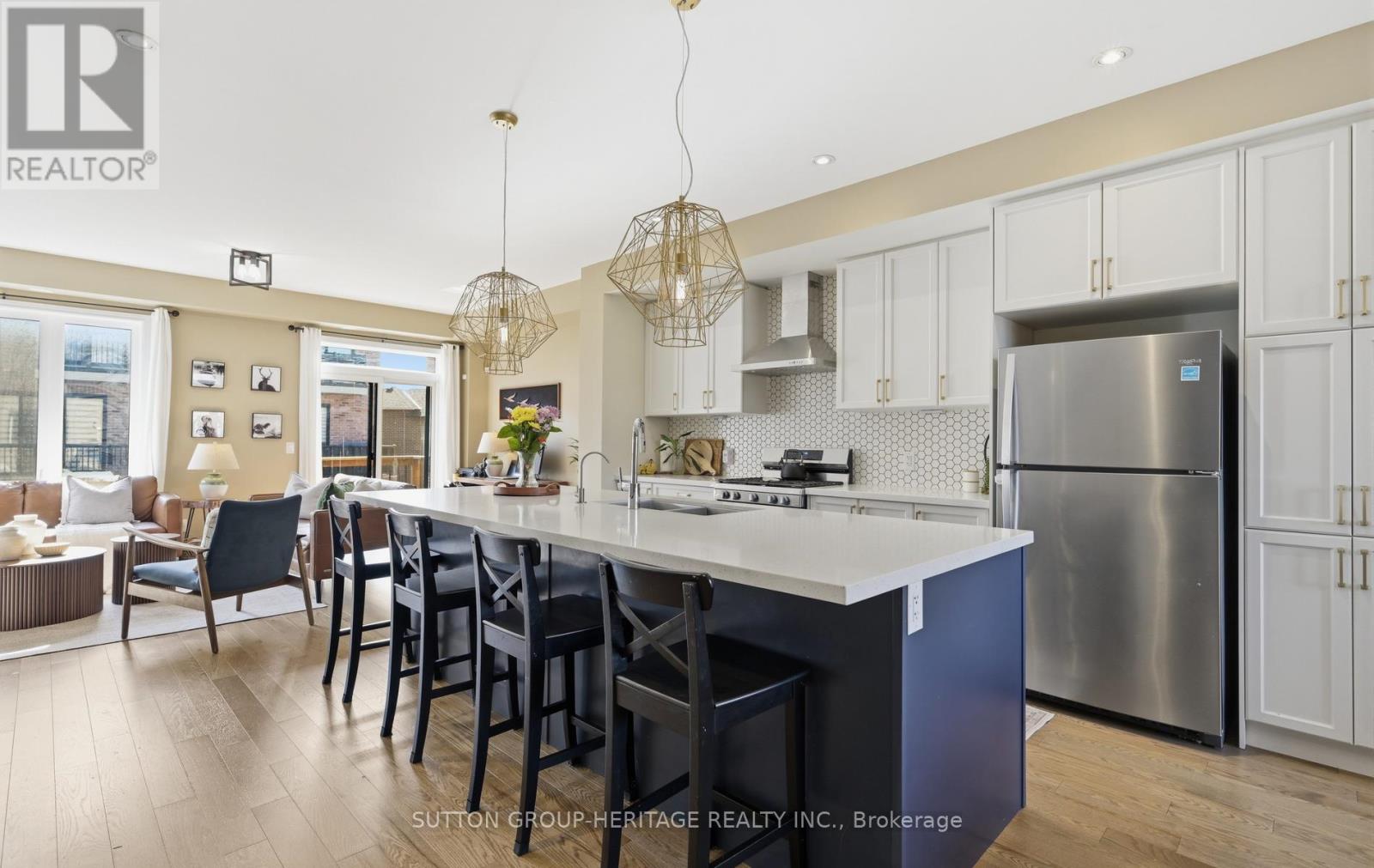 105 Dorian Drive, Whitby, Ontario  L1P 0C8 - Photo 8 - E13148228