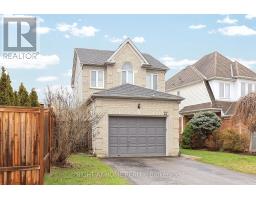 27 FOUNDRY LANE, Whitby, Ontario
